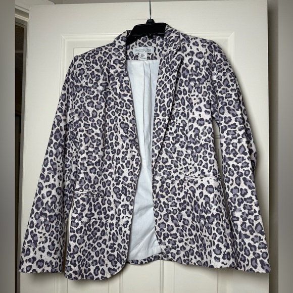 Rachel Zoe Jackets & Blazers - Rachel Zoe Leopard Print Blazer - Black and White